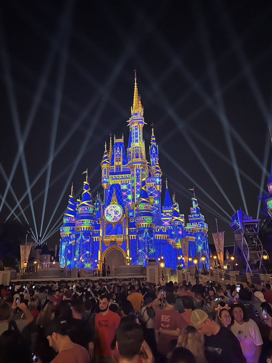J_Vizca's tweet photo. @WDWNT https://t.co/y0ILM5Sut8