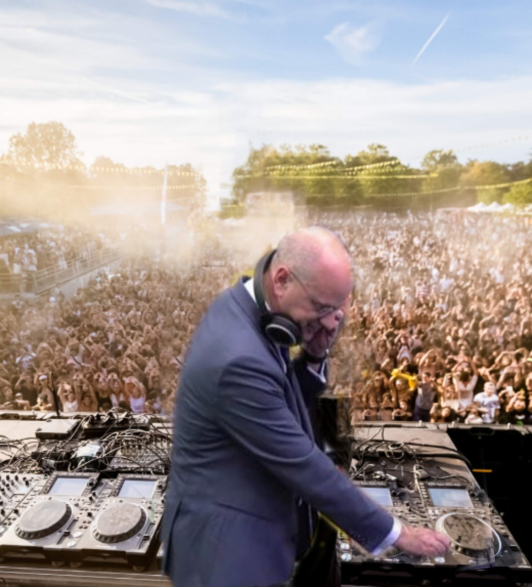 DarkVador_Off's tweet photo. -IBIZA, EST-CE QUE TU ES CHAUD POUR SEULEMENT 3 AUTO-TESTS ET UNE ATTESTATION SUR L'HONNEUR ?!!?!
- OUAIIIIIIIIIIIIIIIIIS !! 
- JE N'ENTENDS RIEN !!!!!!
- OUAIIIIIIIIIIIIIIIIIIIIIIIIIIS!
- HANNNNNN SUPER ! MOVE UR BODYYYYYYYYY!!!

#Blanquer 
#DJJeanMich
#Ibiza #ProtocoleIbiza https://t.co/a1Mgh6sHzv