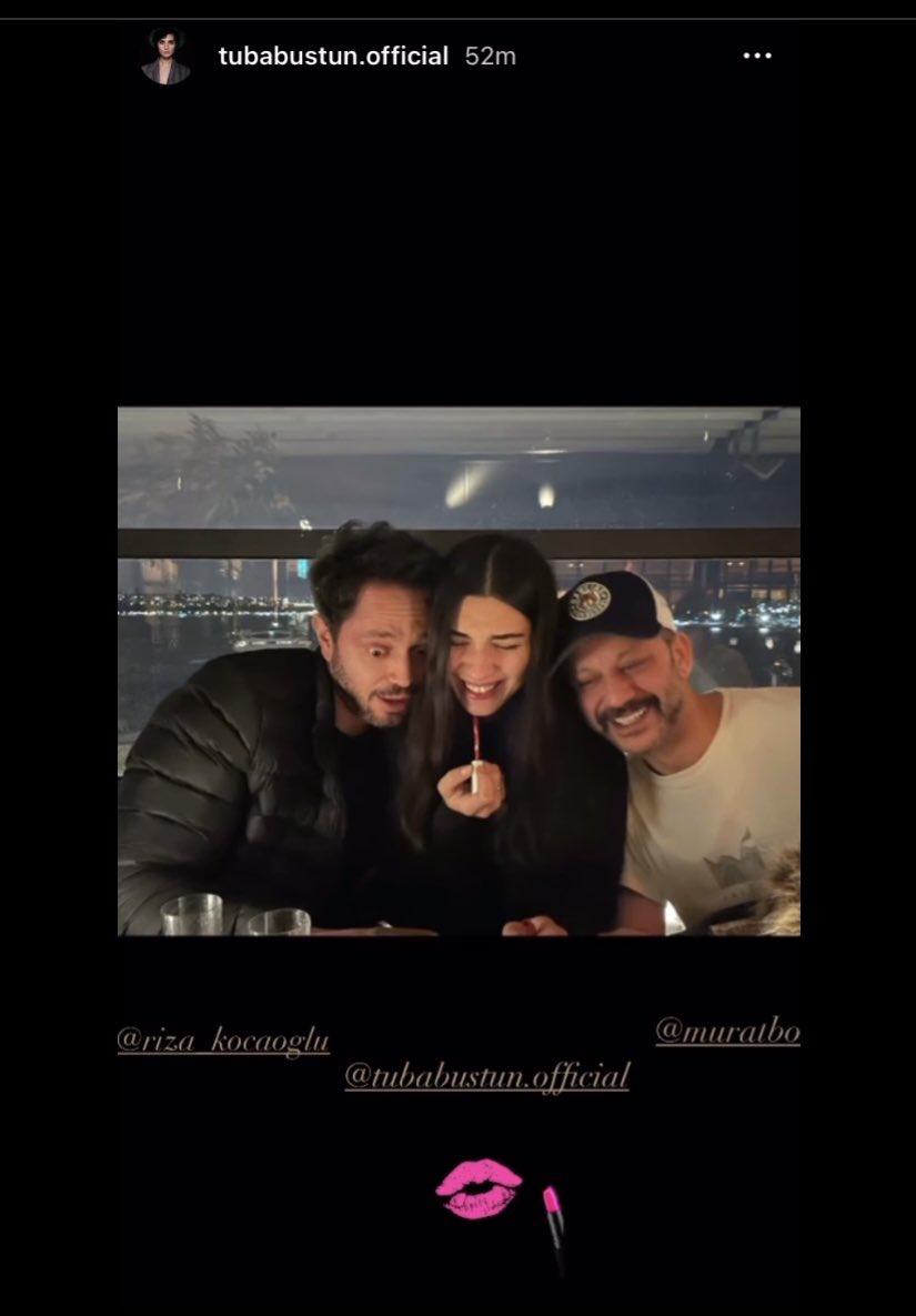 Geena36026661's tweet photo. Tubis sharing their camaraderie with her AS colleagues💚💫 on IG story
#TubaBüyüküstün 👸 https://t.co/1kJp3Vu1ja