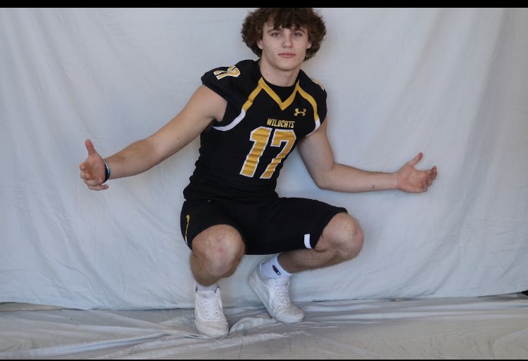 Clyd3Hinton's tweet photo. After a great official visit with @COACHMCLAU I’m excited to say I’ve received another offer to play @wscwildcats https://t.co/sov9Y49sN1