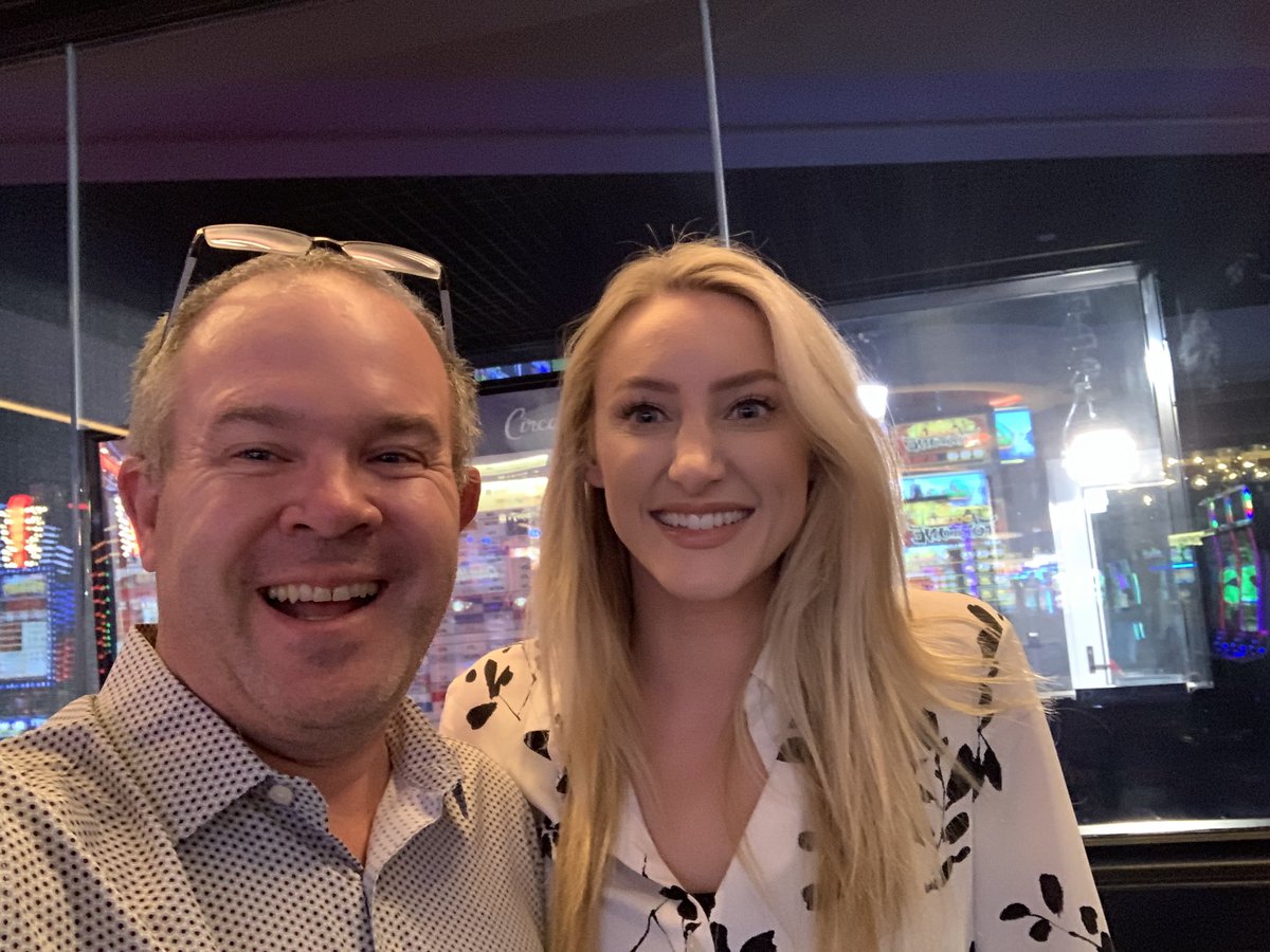 twoblindrefs's tweet image. Thanks @StormBuonantony @VSiNLive for the hospitality!!!