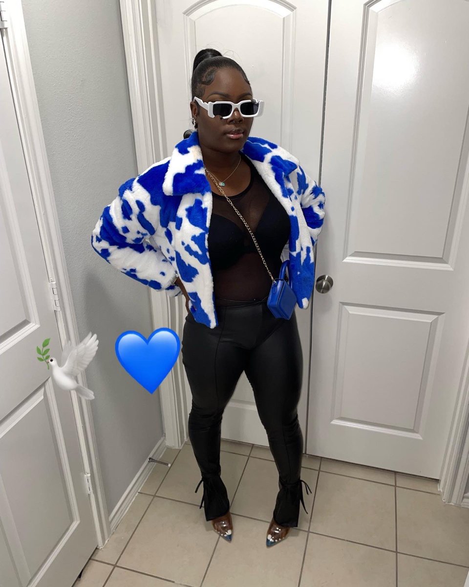 _Alizeeeeee's tweet photo. Fly me out. PRIVATE JET no Delta🙅🏿‍♀️💙🤍 #J16 #zetaphibeta https://t.co/cA4lCfLETR