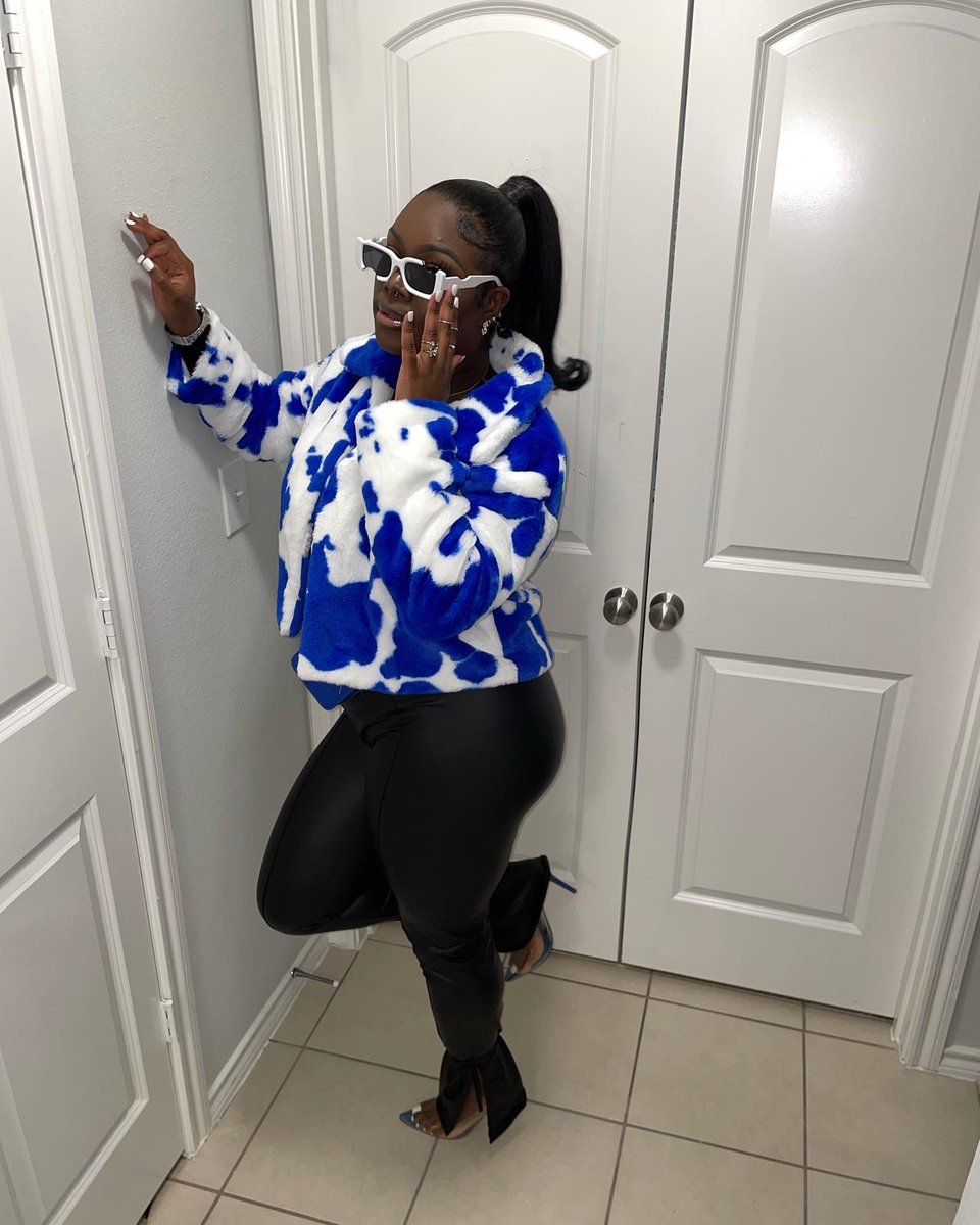 _Alizeeeeee's tweet photo. Fly me out. PRIVATE JET no Delta🙅🏿‍♀️💙🤍 #J16 #zetaphibeta https://t.co/cA4lCfLETR