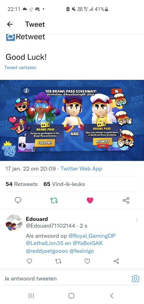 Edouard71102144's tweet photo. @Royal_GamingOP @LethalLion35 @YaBoiGAK Evidence of everything i would really lile it too i am broke lol and i started playing from 2018 so thanks btw for doing this😚🥰😍🤩💋❤ https://t.co/WayyJ1vdI8