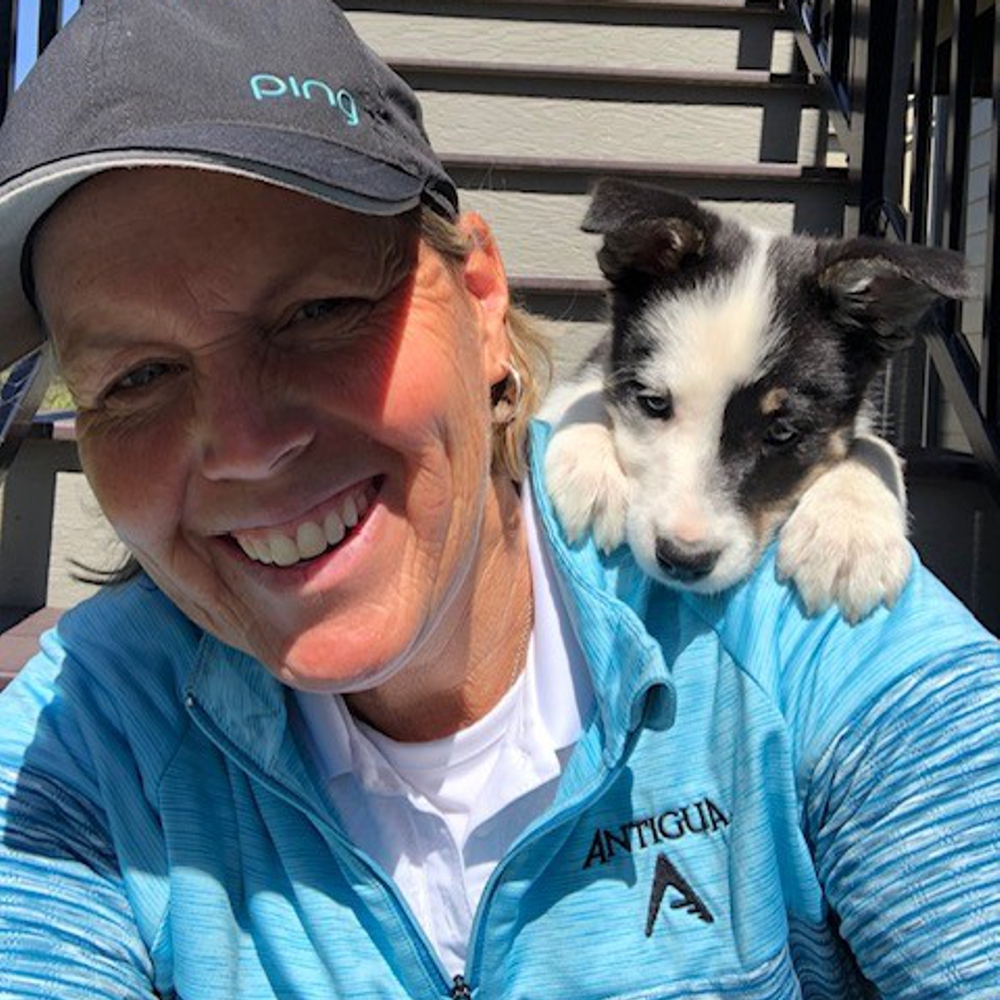 Four-time LPGA Tour champion Wendy Ward gets a lot of love from Kenzie. Celebrate the legendary Betty White, who would have turned 100 today, by donating now to your favorite animal rescue charity.  #bettywhitechallenge #legendsofthelpga #lpgalegends #humanesociety #petcolove