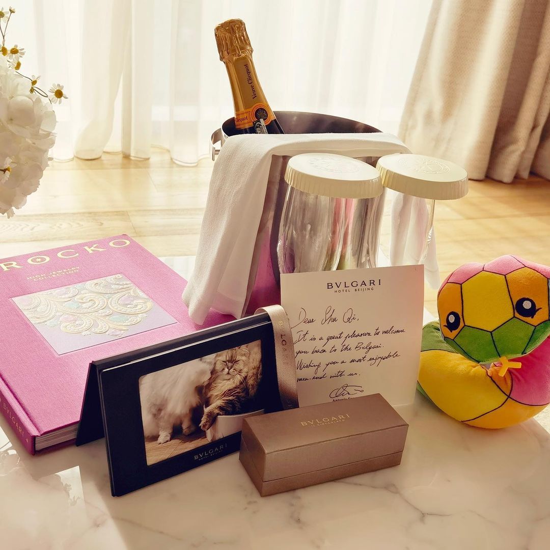 Loti: What you want for your birthday Song?
Me: Shoes, and slippers.
Loti: I knew it you know!
Me: Really?
Loti: I saw you looking at a few pairs last month, so I got them for your birthday.
Me: Really, you're the best you know!

Opens birthday gifts

Me: Love you bunches!