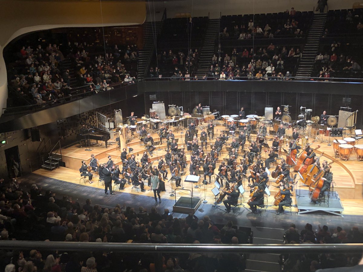 vtguillemin's tweet photo. Véritable Rite de Passage :
#Tutuguri de #Rihm à la @philharmonie
#Artaud serait fier! 🔥👹🎶 https://t.co/m06oTS1c3z