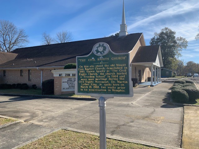 spotesfca's tweet photo. As the nation remembers Dr. Martin Luther King Jr., we reflect on a visit he had to Hattiesburg. And Dr. King did so, just days before he was assassinated.
A FCA Devotional, about a piece of local history, can be found on FCA of Southeast Mississippi on Facebook.
#hopeiseternal https://t.co/0Z61UkpTTN
