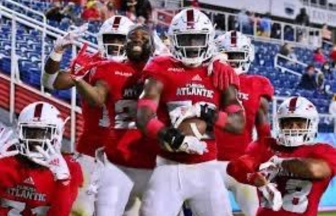 Humble_t9's tweet photo. Bless to receive an offer from FAU🙏🏾 @polk_way @Birm @xmarcthespott @CoachAG_3 @coach_pimp @jaremiah3jr @JaremiahA @GervonDexter @TaVarisJohnson9 @t0uchmoney_jiz @H2_Recruiting @fbscout_florida https://t.co/j7zNvGMDAg