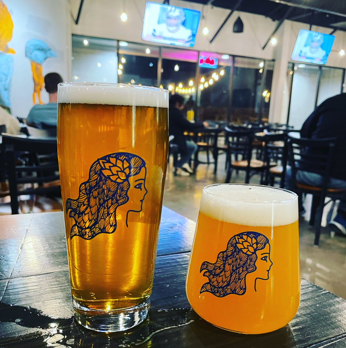 StrikeoutBeer's tweet photo. Check out Odd Muse Brewing in Farmers Branch Texas! Great beers and friendly staff! Stopped in for the Cowboys game yesterday and had a blast…weeeeeelllll until the end. Beer was good though. Cheers!
#beer #craftbeer #local #localbusiness #shoplocal #support #oddmuse #texas https://t.co/HqqZ3i4daK