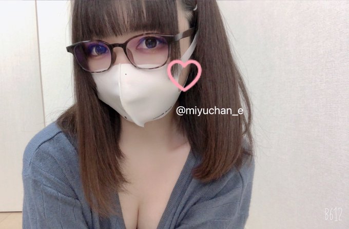 おはようございます ૮ .  ̫ . ა☀️！ 今日も1日にがんばろお ～～ - ̗̀📣  ( 久しぶりにリクエストがあったメガネっ娘です 🧸⸒⸒) https://t.co/hZ1YQPv26W<a href="/tag/japanese"class="tags"><span>#japanese</span></a><a href="/tag/asian"class="tags"><span>#asian</span></a><a href="/tag/amateur"class="tags"><span>#amateur</span></a><a href="/tag/masked"class="tags"><span>#masked</span></a><a href="/tag/teen18"class="tags"><span>#teen18</span></a>