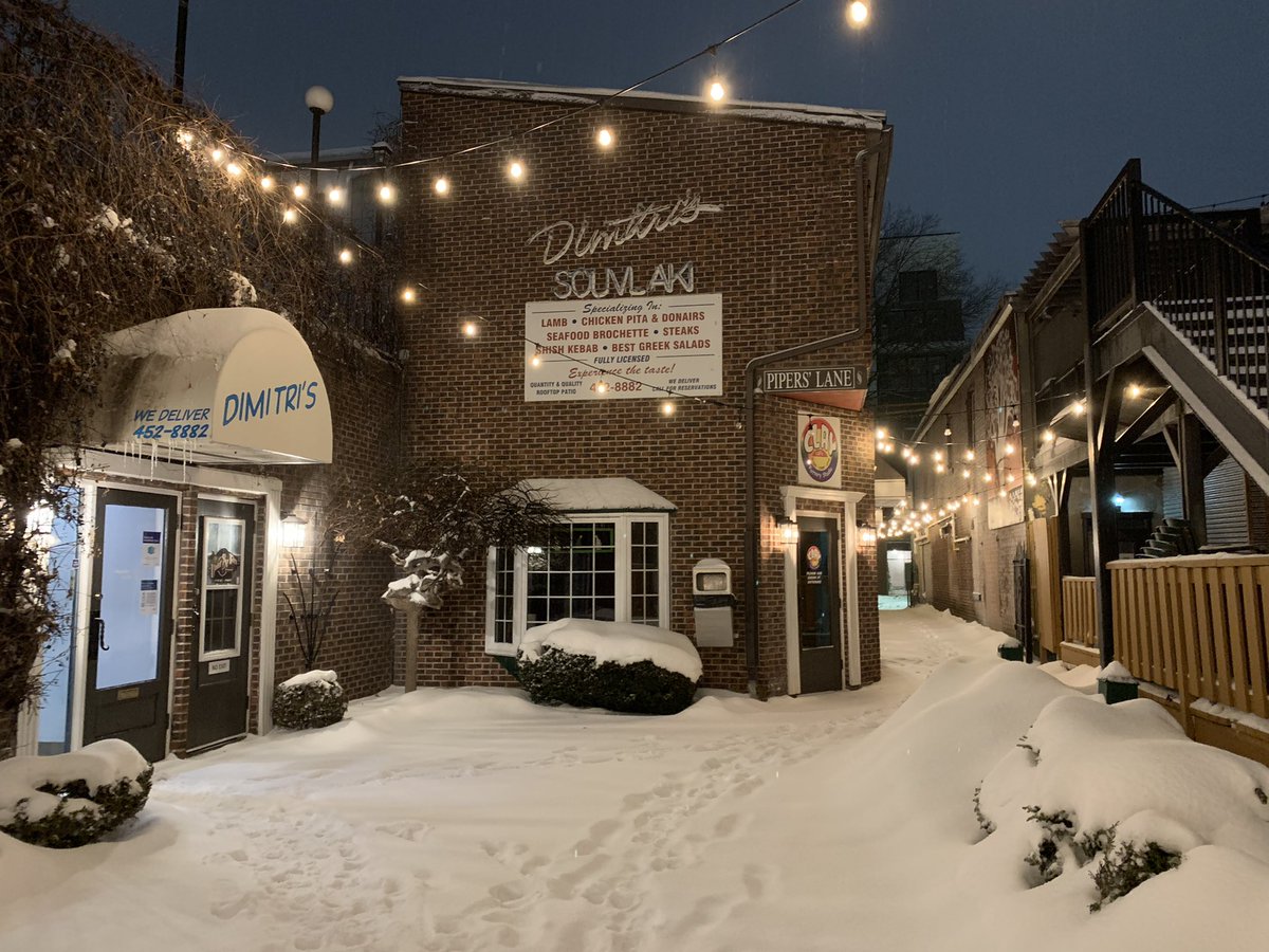 Jess_Stutt's tweet photo. One of my favourite little nooks of Fredericton is home to one of my very fav restaurants. Thanks to Dimitri’s for great service on this snowy night. https://t.co/5WgLM18o0L