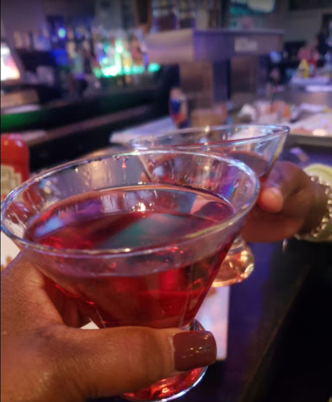SSTBraintree's tweet photo. “Vodka is kind of a hobby.” - Betty White  
Cheers to that &amp; to you, Betty, on what would have been your 100th birthday today 🍸 #HappyBirthdayBettyWhite #BettyWhite #BettyWhiteChallenge  #goldengirls #thegoldengirls https://t.co/5aRTmHsSoj