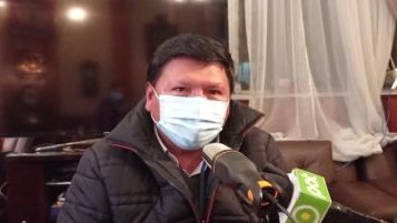 Mi apoyo y solidaridad al alcalde Jhonny Llally, que se contagió de Covid-19. Esperamos su pronta recuperación. Juntos, con disciplina, y la vacuna le podremos dar un revés a la peste. Estamos comprometidos con la vida. #LaPazEnPaz