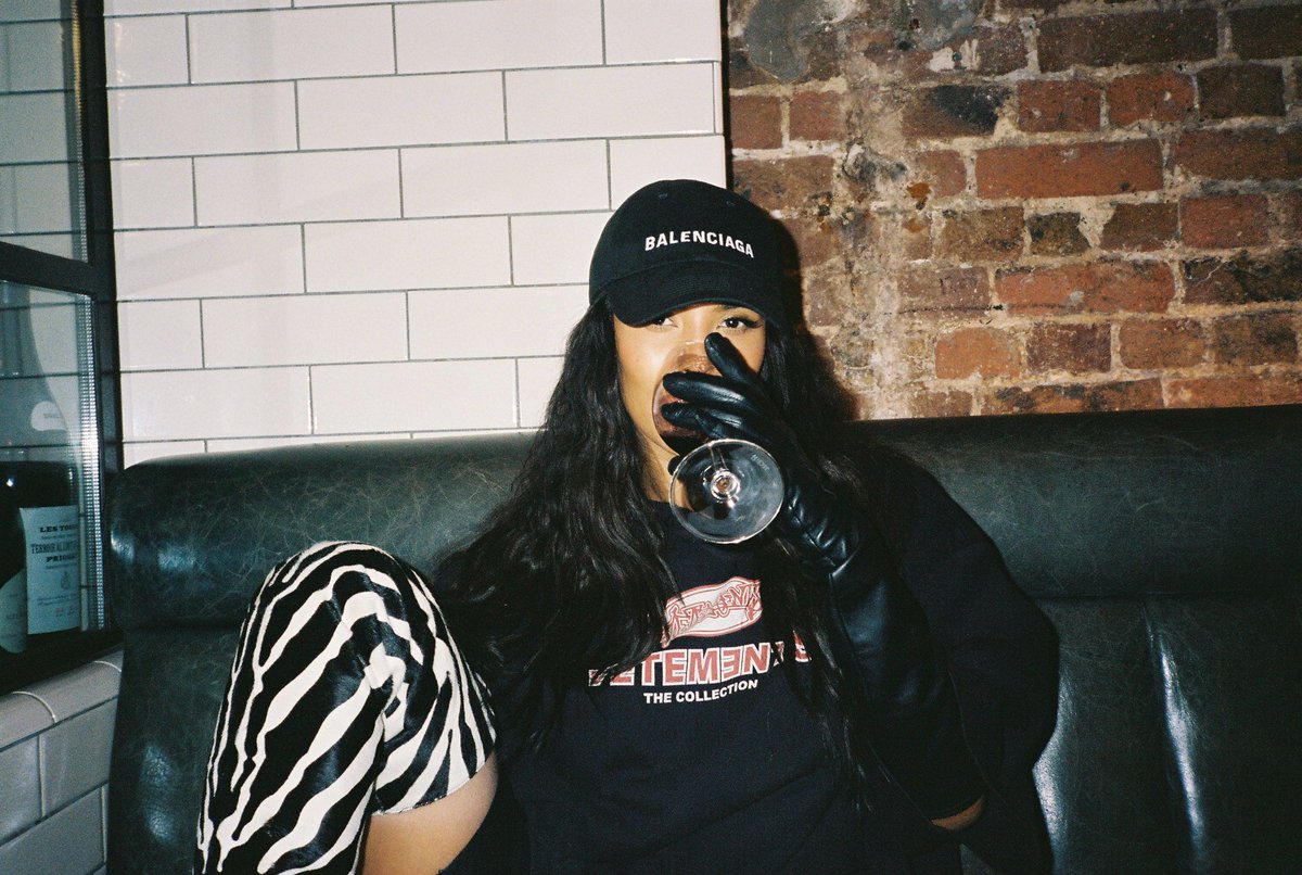 MayaJama's tweet image. Bizzakkk 🇬🇧