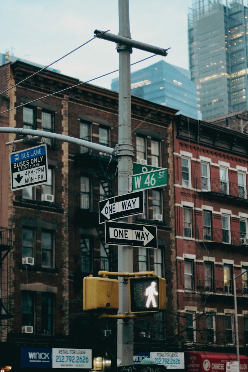 nburritoc's tweet photo. posted some pics i took on insta yesterday of nyc :) these were my fav <3 https://t.co/bL4qTUPJGI
