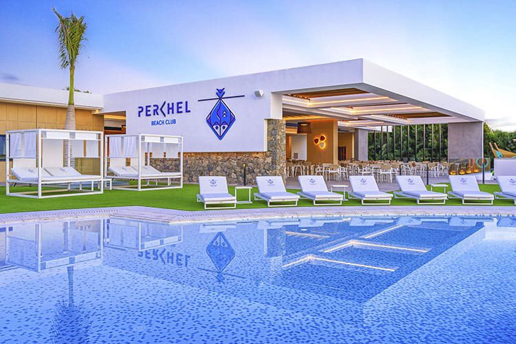 HomeTeamGC's tweet image. Brand new attraction in Arguineguin! Cordial Santa Águeda resort, beCordial Hotels &amp;amp; Resorts has inaugurated now the  Perchel Beach Club, which will open its doors to the public on next Wednesday, January 19, 2022. #grancanaria #homteamgc