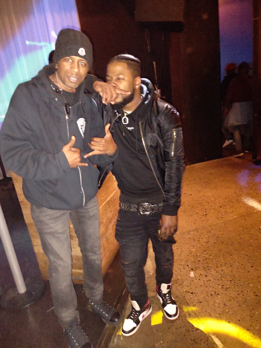 <a href="/TMoneybazz/">The real moneybazz</a> and Lu Castro