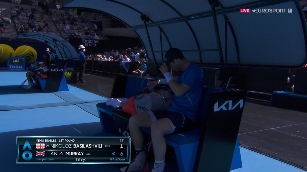 Andy Murray leads Nikoloz Basilashvili 6-1 the first set at the Australian Open, live on Eurosport 1 and Discovery+.