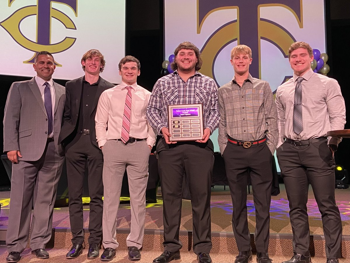 <a href="/TCHSFootball/">TCHS Falcon Football</a> 2021 Captains! <a href="/jacobporter10Qb/">Jacob Porter</a> <a href="/zalick2/">Kyle Zalick</a> <a href="/ReaganWade10/">55</a> <a href="/chandlerdubs/">Chandler Dubs</a> <a href="/joshcomp5/">Josh Compton</a>. Love these guys so much. They will be missed. Our FIeldhouse will forever be an extension of your driveway. <a href="/KISDAthletics/">Keller ISD Athletics</a> #TCOD
