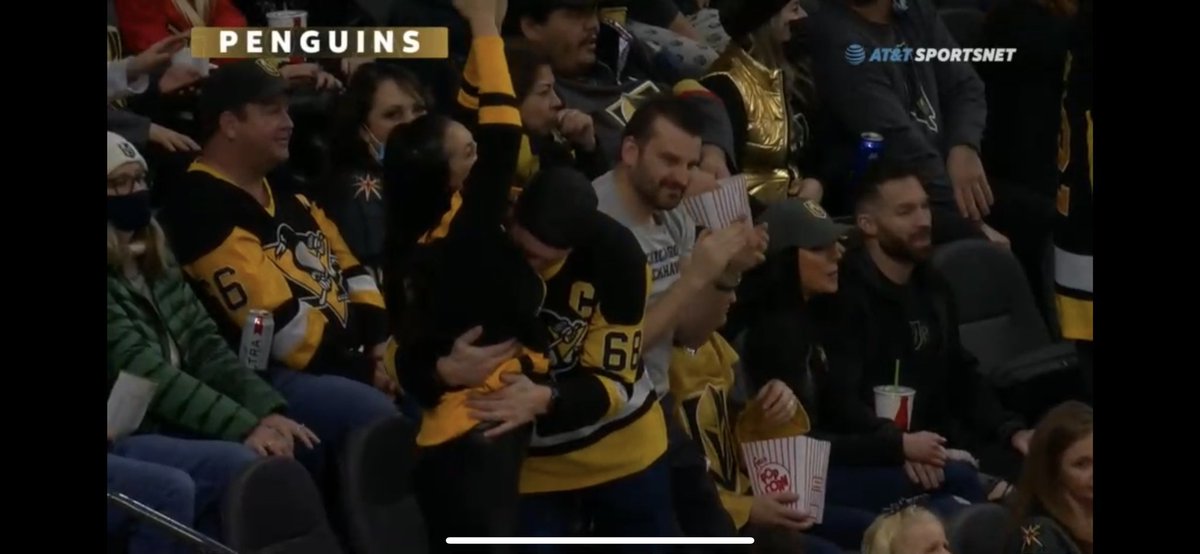 beauzilla's tweet photo. @ThatsHockeyTalk @PatMcAfeeShow nothing is a better celly than the “Motor Boat” celly https://t.co/ZNXjNi78lt