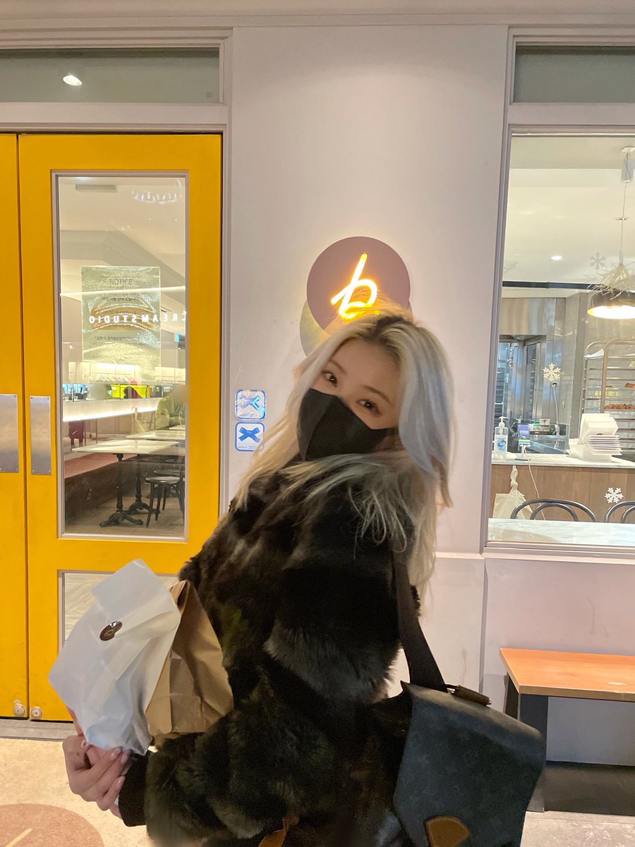 chaesanbot's tweet photo. I WON TODAY .
#SAN #CHAEIN
@ATEEZofficial @RBW_PURPLEKISS https://t.co/IncfnG9aaZ