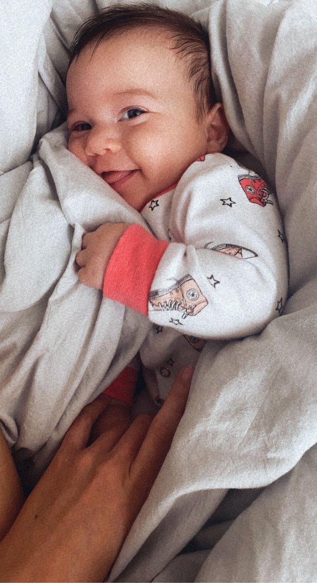 Kat_Valenz's tweet image. I love being your mommy🥺💖