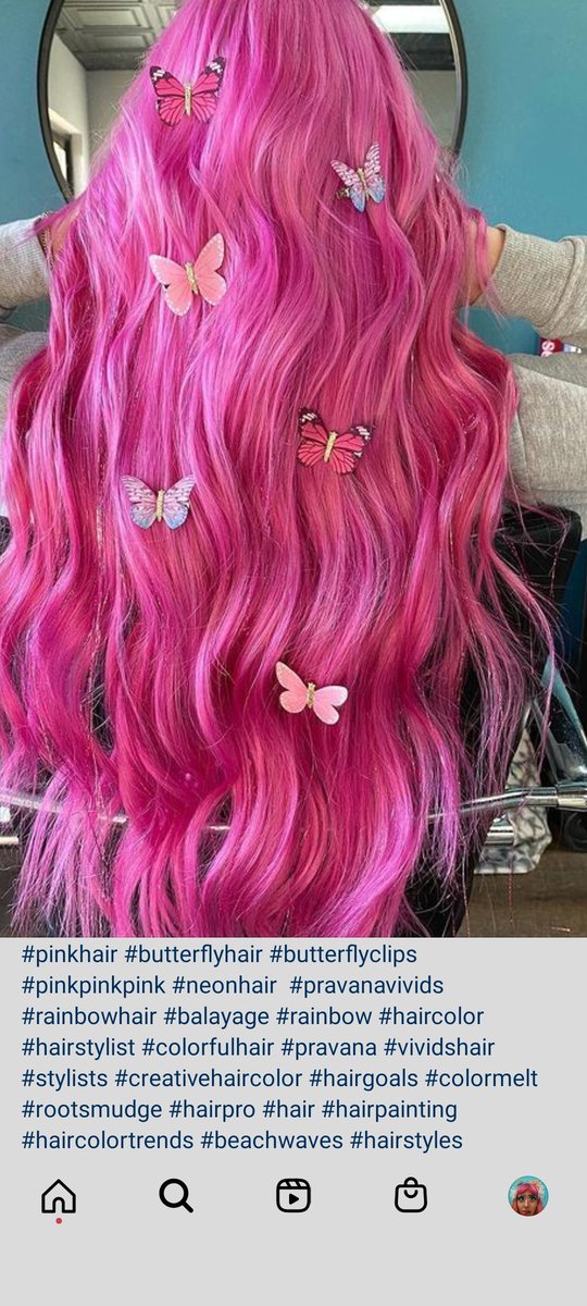 TimeAnd_APlace's tweet photo. @lilbabybimbo Get extensions and go really long and pink like this https://t.co/p3bFC48uCL