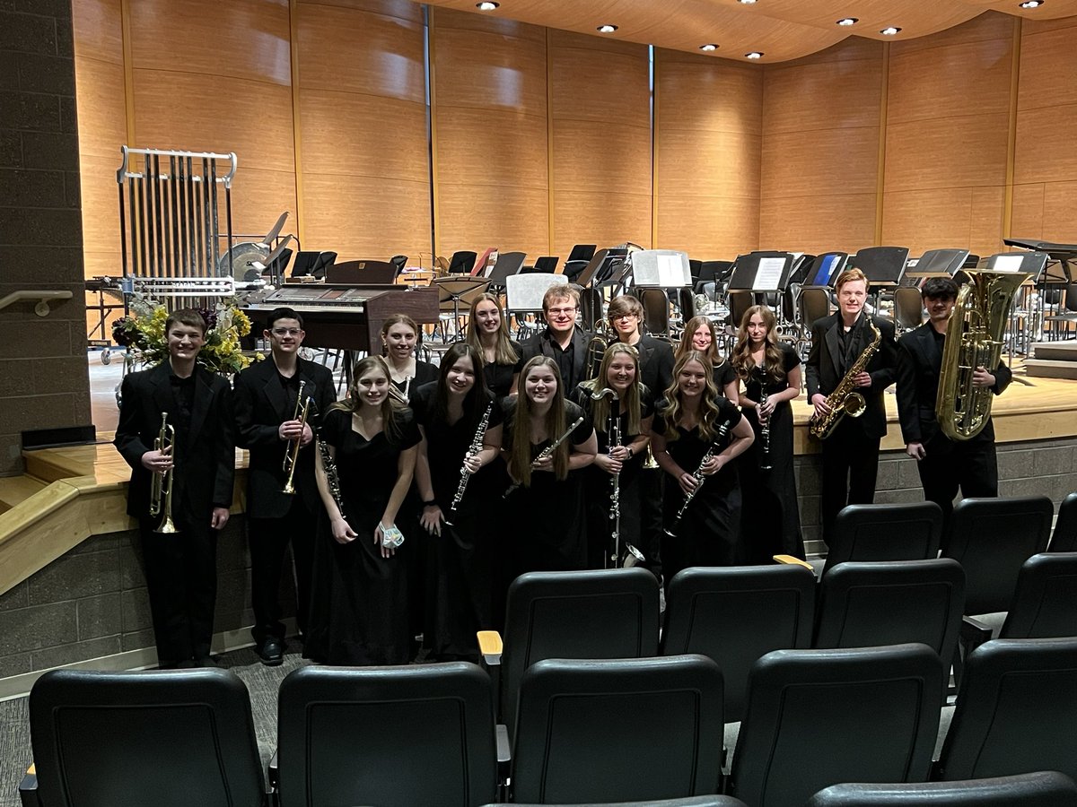 North Scott HS Band tweet media