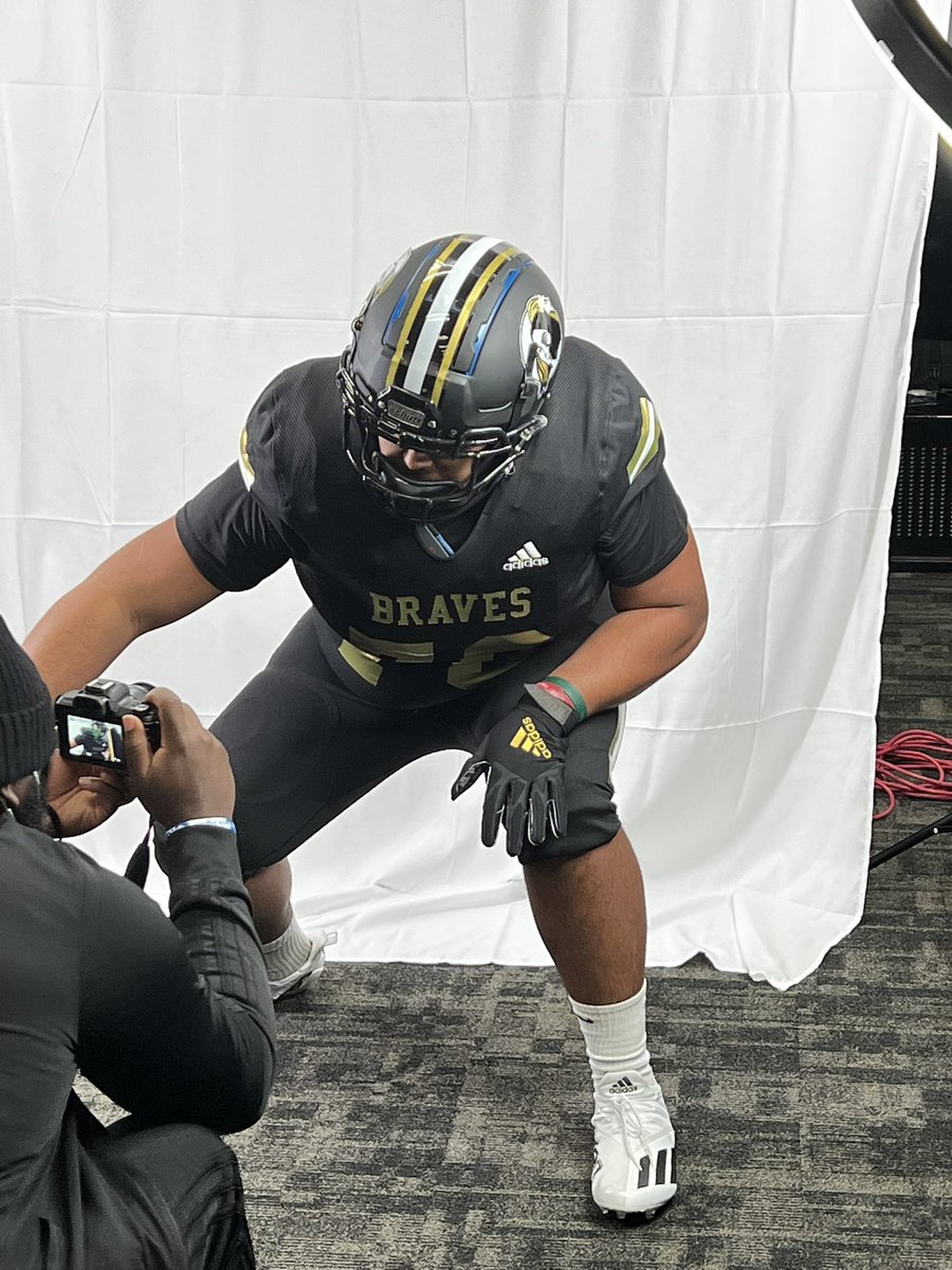 _ethanbenson's tweet photo. Had a great day @UNCP_Sports thank you for having me and my family @CoachPetrocelli @dfhsfootball https://t.co/Ks7Ehc2BS0