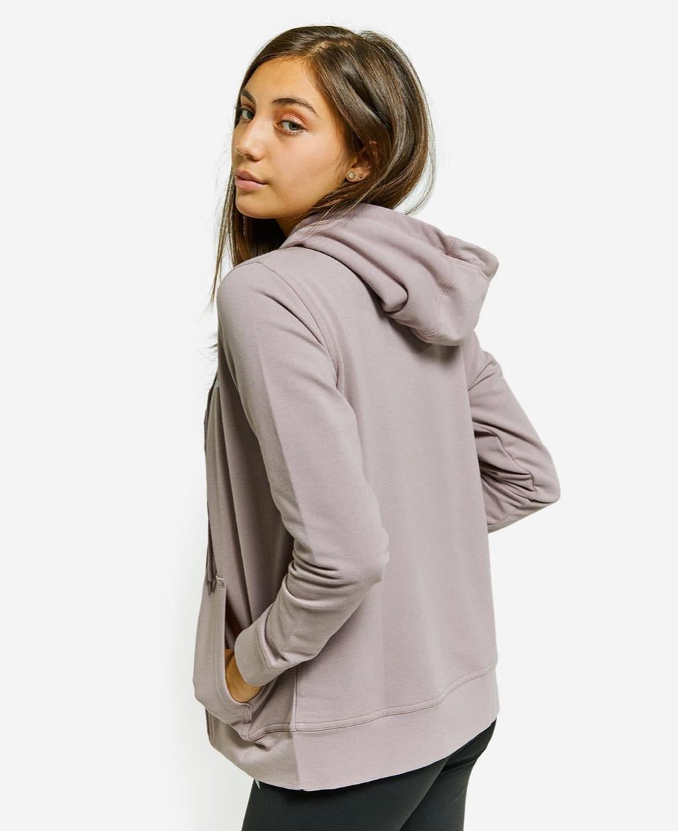 Talavera Models tweet media