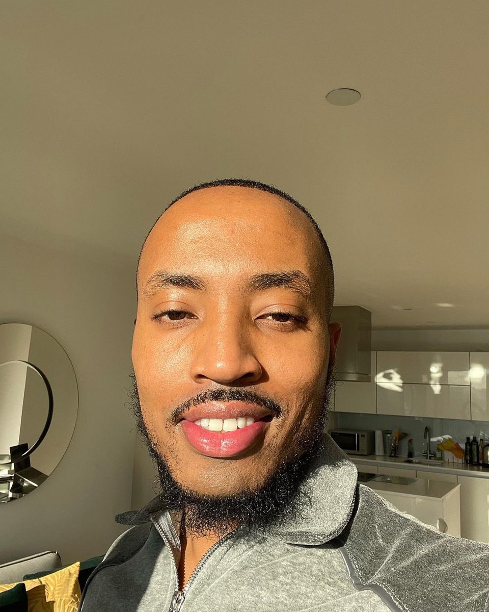 bonganitheo20's tweet photo. Youβve let your Title rule you! But I let God rule me! ππ½ππ½ππ½ππ½
We are not the same π€·π½ββοΈπππ
Now, thatβs a word.
#DeepQuotesForLife #GodFirst #MindsetCoach https://t.co/INQ5u8mram