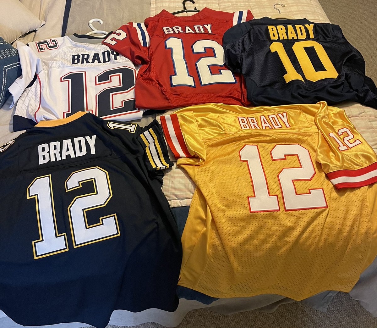 MartayMoose's tweet photo. @TomBrady Don’t stop doing what you’re doing! Tom…am I missing anything? https://t.co/8U3X5ghdqm