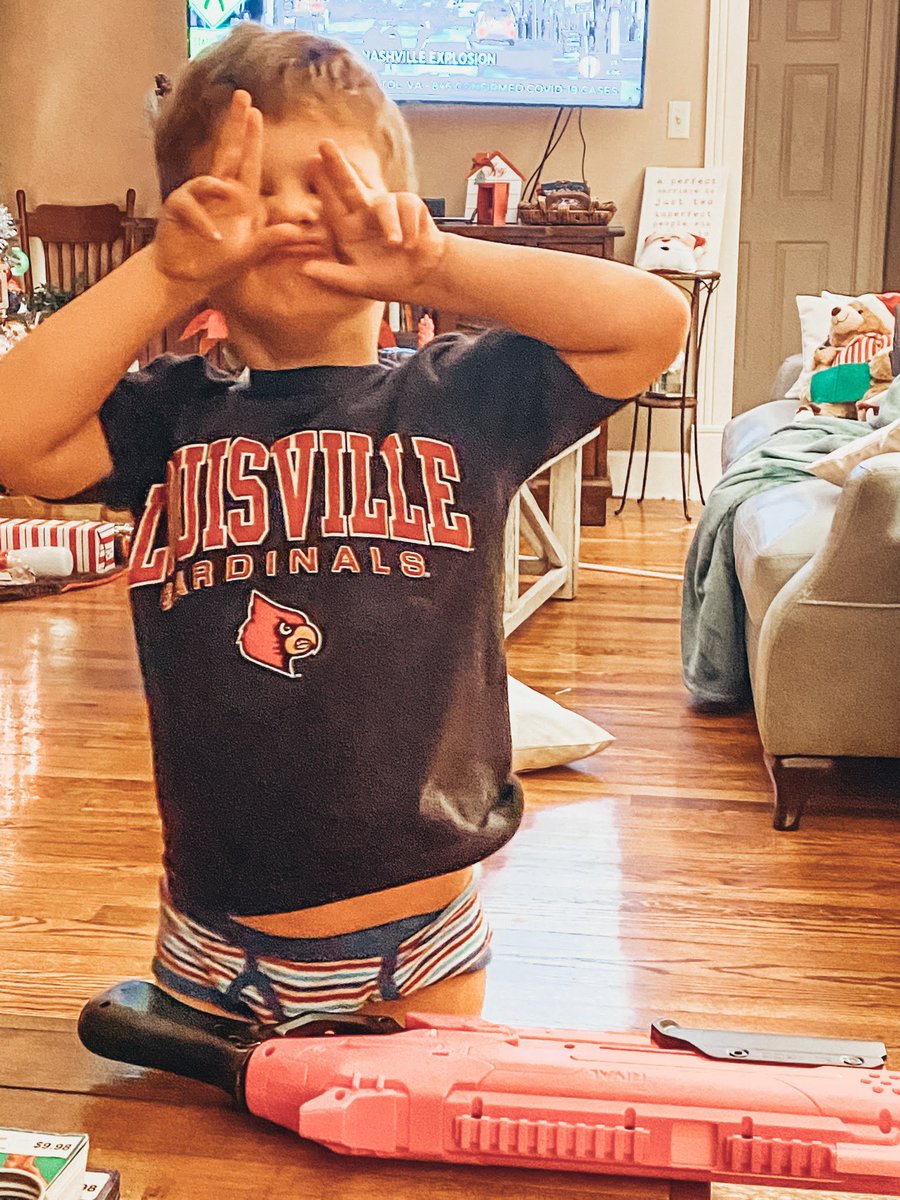 sarahc33's tweet photo. Thanks @utahjazz &amp; @spidadmitchell. Made our day! As you can see, we’ve been fans of Spida for a while. 🕷 @LouisvilleMBB https://t.co/tithnQDrcV