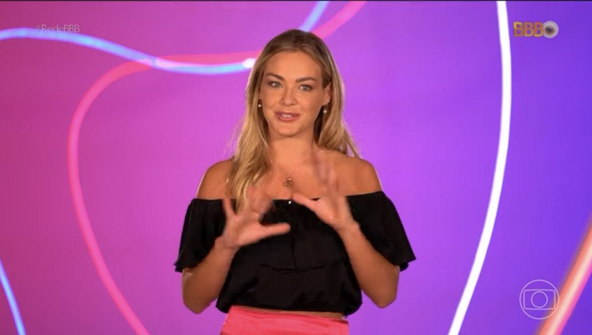 AvansoBia's tweet photo. Bárbara: “eu não nasci pra fazer trabalhos domésticos...” 

AMADA, quem nasceu? Ninguém nasce pra fazer trabalho doméstico, né. A gente faz, porque tem que fazer. #BBB22 https://t.co/CsK4XhIhSf