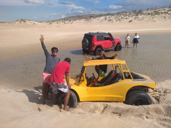 Ah vida dif&iacute;cil https://t.co/OAMptpY9Lm