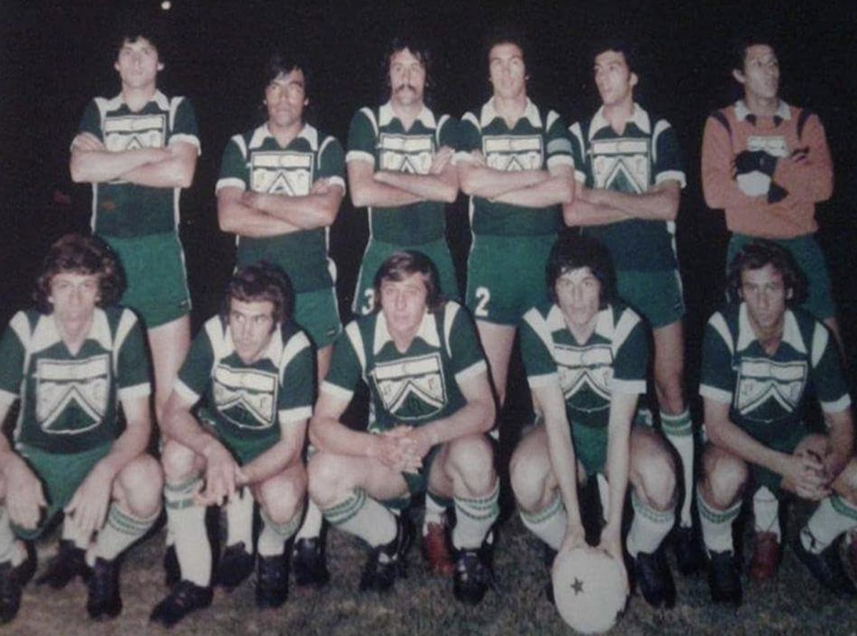 LaFerropedia's tweet photo. #UnDíaComoHoy 🗓️ [1977] ⚽ Otro triunfo de #Ferro en su gira por #Colombia: 3-2 a #IndependienteSF 👉🏼 Goles de la Chancha Arregui, Chupamiel Franco y el Borracho Gutiérrez ☀️ https://t.co/IOah6iGBHj