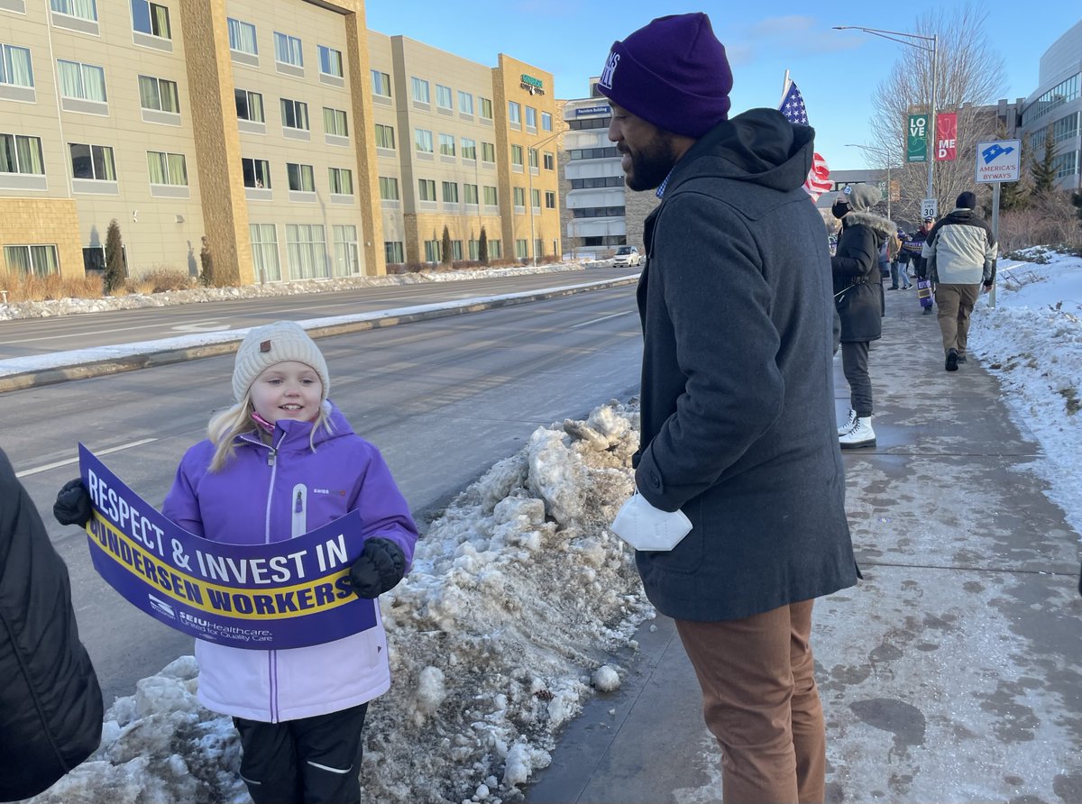 Proud to have spent MLK Day — a day "on," not a day off — standing with @SEIUHCWI and Gundersen health care workers in La Crosse as they fight for the pay and benefits they deserve. Solidarity!