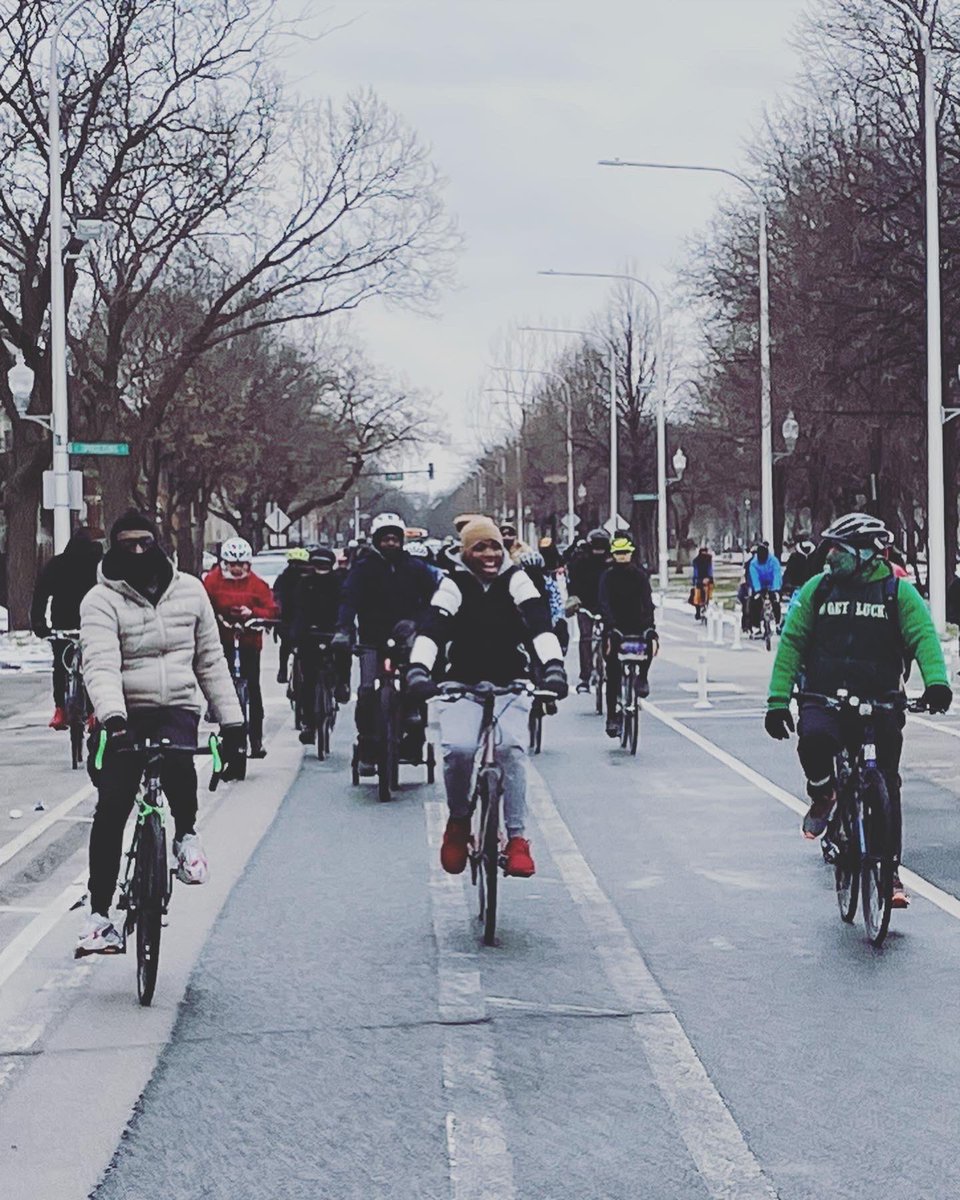 Spent today documenting bike lane obstructions and giving away free bike lights for <a href="/bikelaneuprise/">Bike Lane Uprising®</a> and riding the streets of Lawndale with some amazing peeps learning about MLK’s legacy in Chicago 💯 ✊🏽  #BikeChi