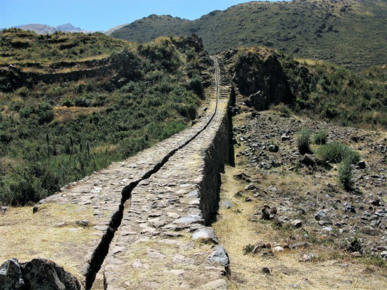 angieSAJourneys's tweet image. Impressive water channel at the Incan site of Tipon, Peru
Read more at selfarrangedjourneys.com/tipon
#Tipon #Peru #tw
