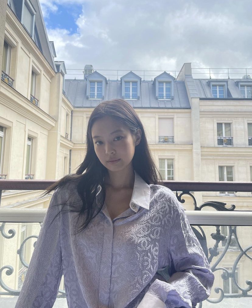 ㅤ
              
                       restarting!
             like and rt to be mutuals.
ㅤ