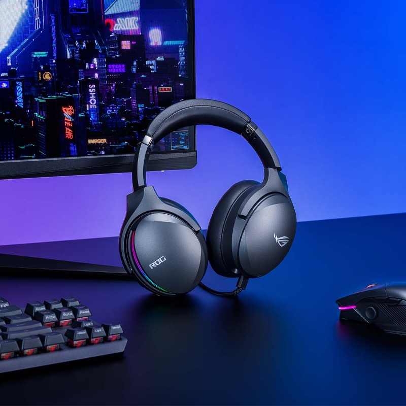 ASUS_ROG's tweet photo. Huh? What did you say? 😮
Oh, I forgot to take off my #ROGFusionII500. 🎧
A perfect headset with high-res ESS 9280 Quad DAC™, AI Beamforming Microphones with AI Noise Cancelation.🔊👂 #ROGHeadset #ROGPeripherals
Check it out. 👉 https://t.co/oCihy7E0Bb