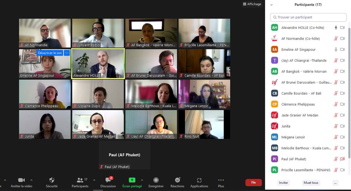 AFManille's tweet photo. Last Friday, the network of #AllianceFrançaises in South East Asia came together, launching the plan for development of Professional French in the region. Merci à toutes et tous les participant(e)s! https://t.co/TUdP1D9Ct0 We stay tuned...
#francaispro https://t.co/r9vvOiGTtE