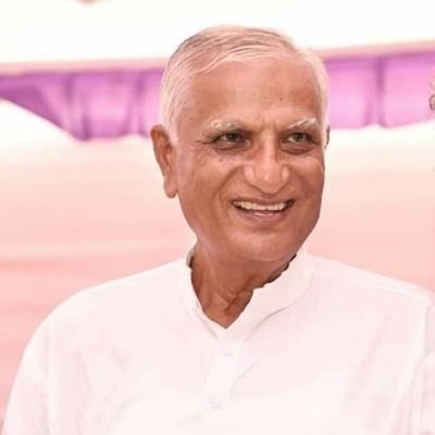 Sureshp1006's tweet photo. राजस्थान सरकार के कैबिनेट मंत्री श्री हेमाराम जी चौधरी साहब को जन्मदिवस की बहुत बहुत बधाई एवं शुभकामनाएं।

ईश्वर से आपके अच्छे स्वास्थ्य एवं दीर्घायु जीवन की कामना करते है।

@Hemaram_INC https://t.co/ByzbYPTuuQ