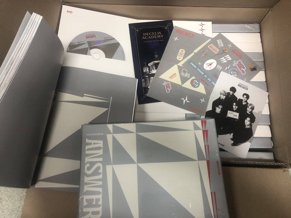 UseonSun_ph's tweet photo. #UseonGo
WTS LFB HELP RT
290PESOS UNSEALED DIMENSION:ANSWER ALBUM NO PC&POB
DOP:fed 20
ETA:NORMAL
Mop:GCASH
ORDER FORM:https://t.co/gv09Vsflzl https://t.co/3v8tWyagdt
📍need to take half para ma push sya
Pa help rt po thank you