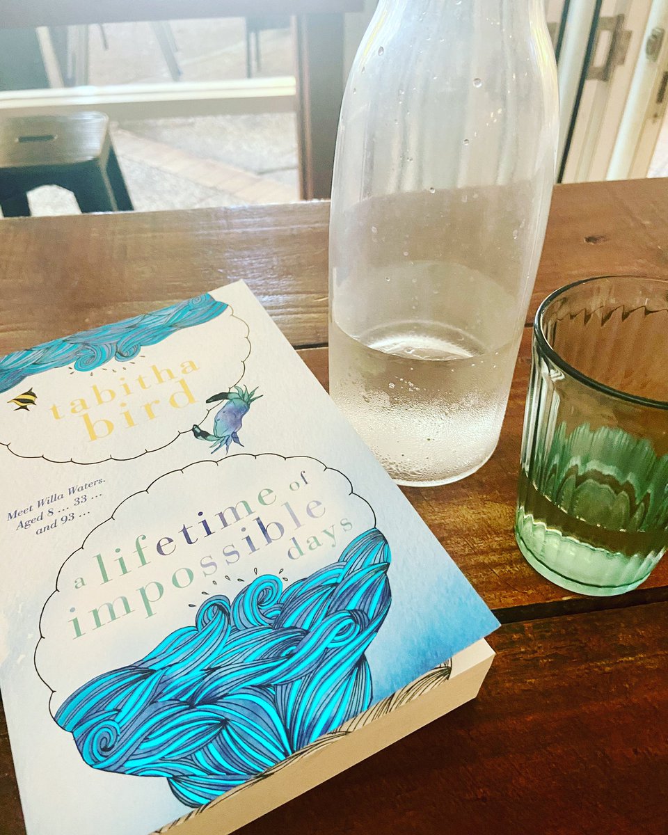 valeriegmiller's tweet image. I have just started reading this 💙 So good 🦀 @tabithabird is brilliant at magical realism 💙 one of my favourite genres . I discovered this book last year while doing my Creative Writing degree #australianauthor #australianauthors #magicalrealism #magicalrealismbooks