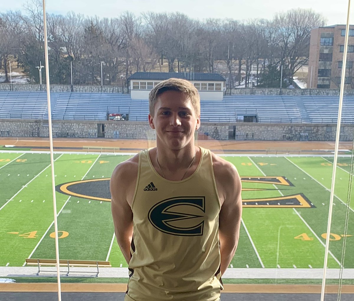 DrewLutkenhaus's tweet photo. Thanks for the visit @EmporiaStTrack. Really enjoyed meeting everyone! https://t.co/5UbpBYSyMH