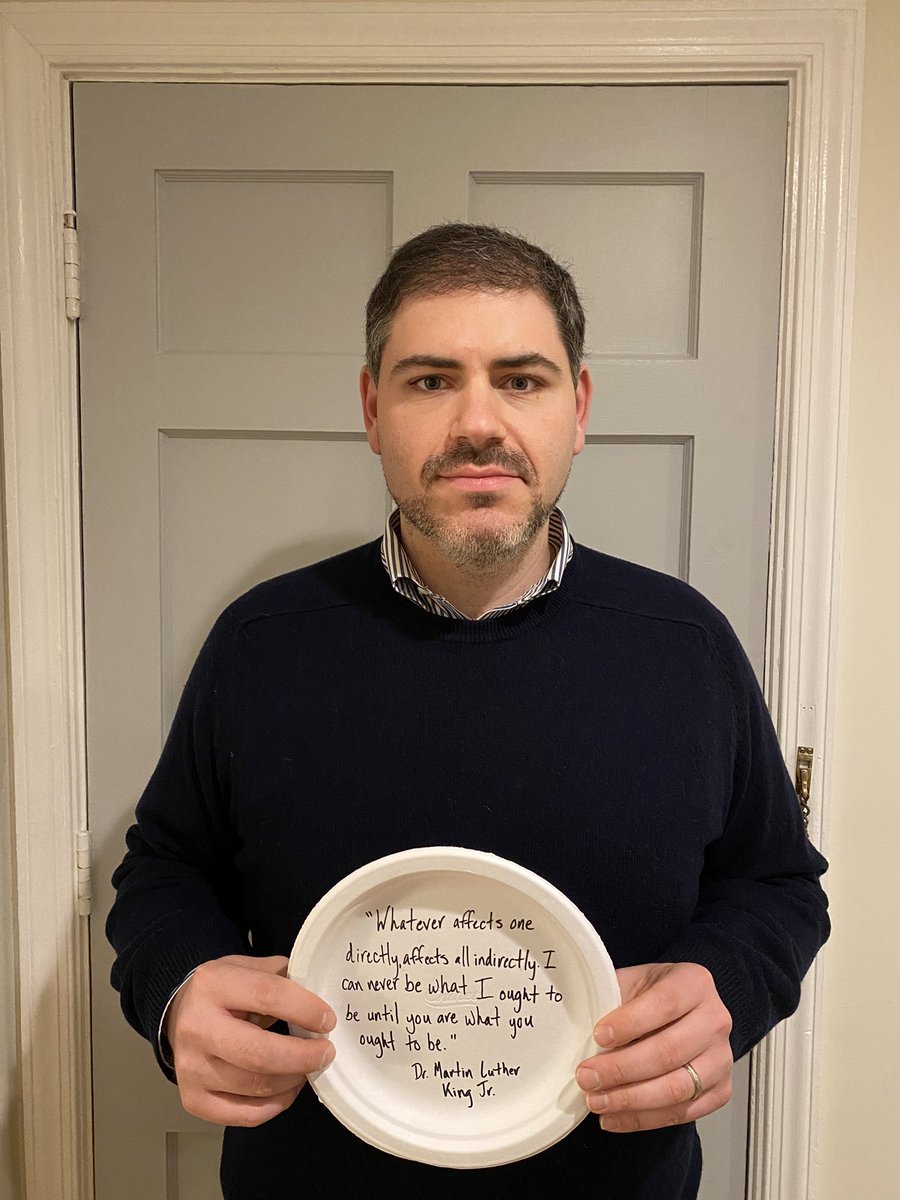 jaredssolomon's tweet photo. As we honor the life of Dr. King, I’m proud to join @MannaFoodCenter in the #makeaplate challenge to fight for #foodjusticeforall. This session I’m introducing a bill to expand SNAP aid for college students, b/c no one should go hungry while trying to get an education. #MLKDay https://t.co/xn5wspsE6E
