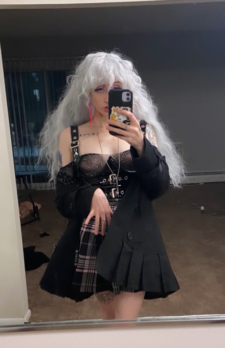 I feel like I&rsquo;ve peaked here 💞🖤🤍 https://t.co/6y1BLPPmP1<a href="/tag/griffith"class="tags"><span>#griffith</span></a><a href="/tag/berserk"class="tags"><span>#berserk</span></a>