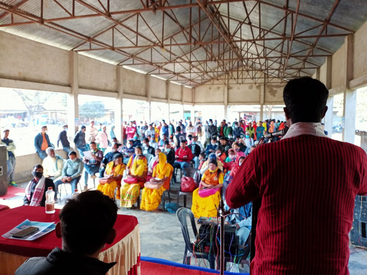 CKamrup's tweet photo. CSC Grameen eStore workshop done at  Kamrup District, Assam in the presence of our partner company representatives (Tata Commercial, Tata Car, Renault, Nestle, Motovolt electric cycle).

@CSCegov_ @dintya15 @ceo_csc @rajakishore_j @CSCeStore @CSCAssam1 https://t.co/hJq1HJiK5p